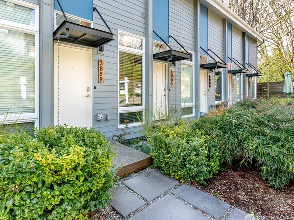 3859 21st Avenue SW, Seattle, WA 98106