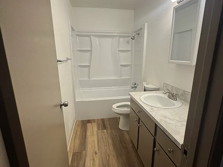1829 Dorothy St #6 — Photo 4