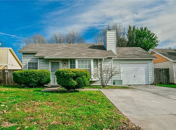 2nd image of 5515 Sedalia Dr