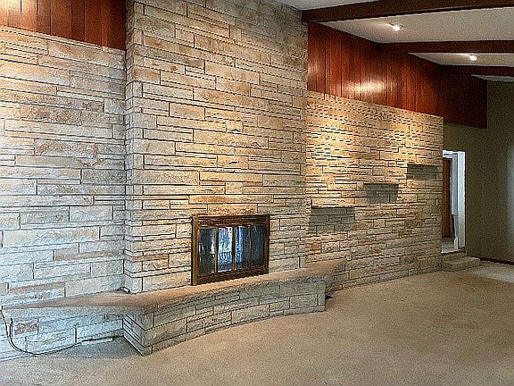 2nd image of 2400 Lake Shore Dr