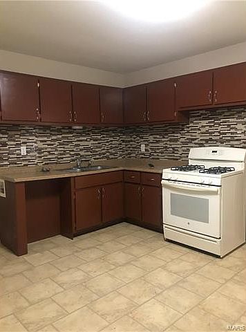 1st image of 3350 Bristolhall Dr