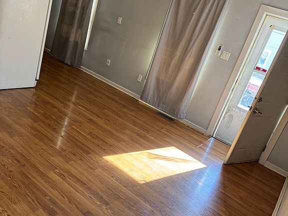 2nd image of 1230 11th Ave #2