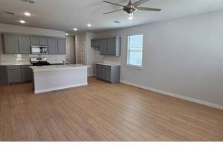 107 Sweetbriar Rd, Forney, TX 75126