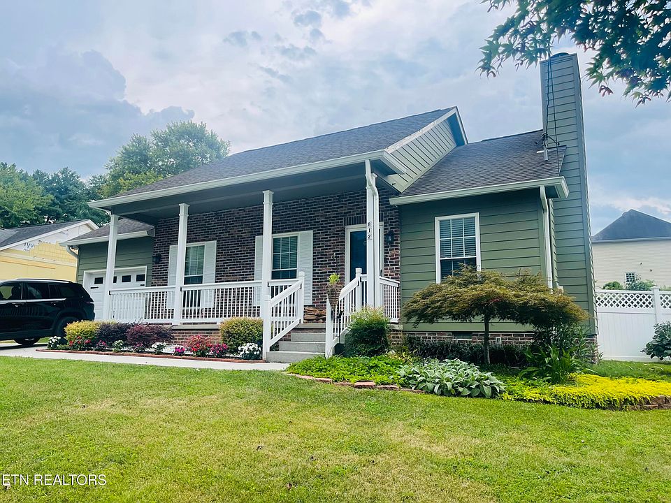 1st image of 812 Summerdale Dr