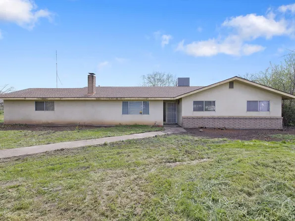 1661 W Visalia Road, Exeter, CA 93221