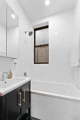 Rented by Artifact.co | media 5