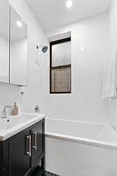 Rented by Artifact.co