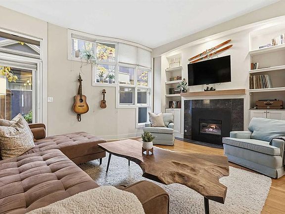 5th image of 1625 N 15th Ave SW #102