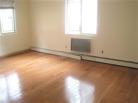 4th image of 13739 Juniper Ave #1