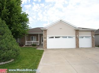 1624 Morton St, Lincoln, NE 68521