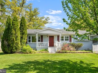 9008 Jameson St, Lorton, VA 22079