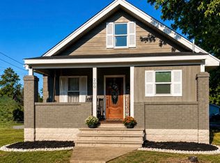 200 S 8th St, Herrin, IL 62948