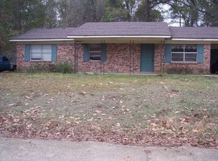 396 Willowbrook Dr, Waynesboro, MS 39367