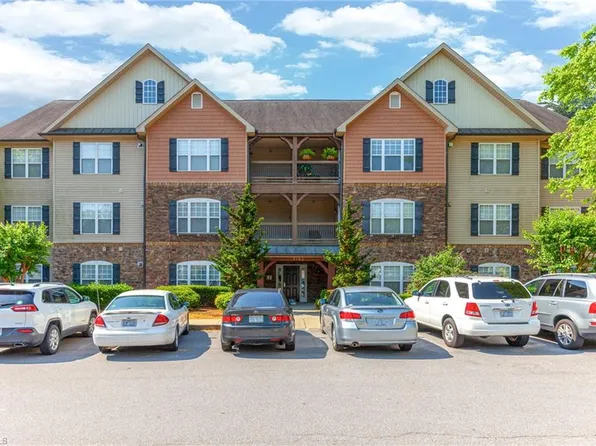 4742-2A Tatton Park Cir, Winston Salem, NC 27103
