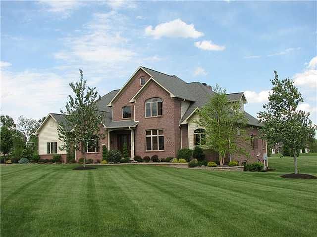 1st image of 16421 Greenwich Dr