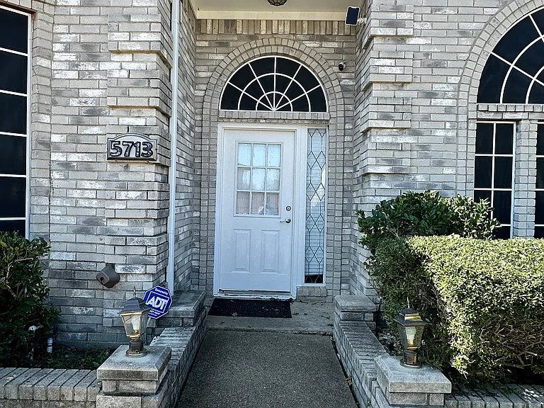 5713 Allen Ln — Photo 35