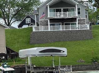 3588 Portage Point Blvd, Akron, OH 44319
