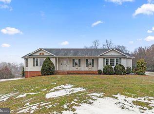 550 S Houcksville Rd, Hampstead, MD 21074