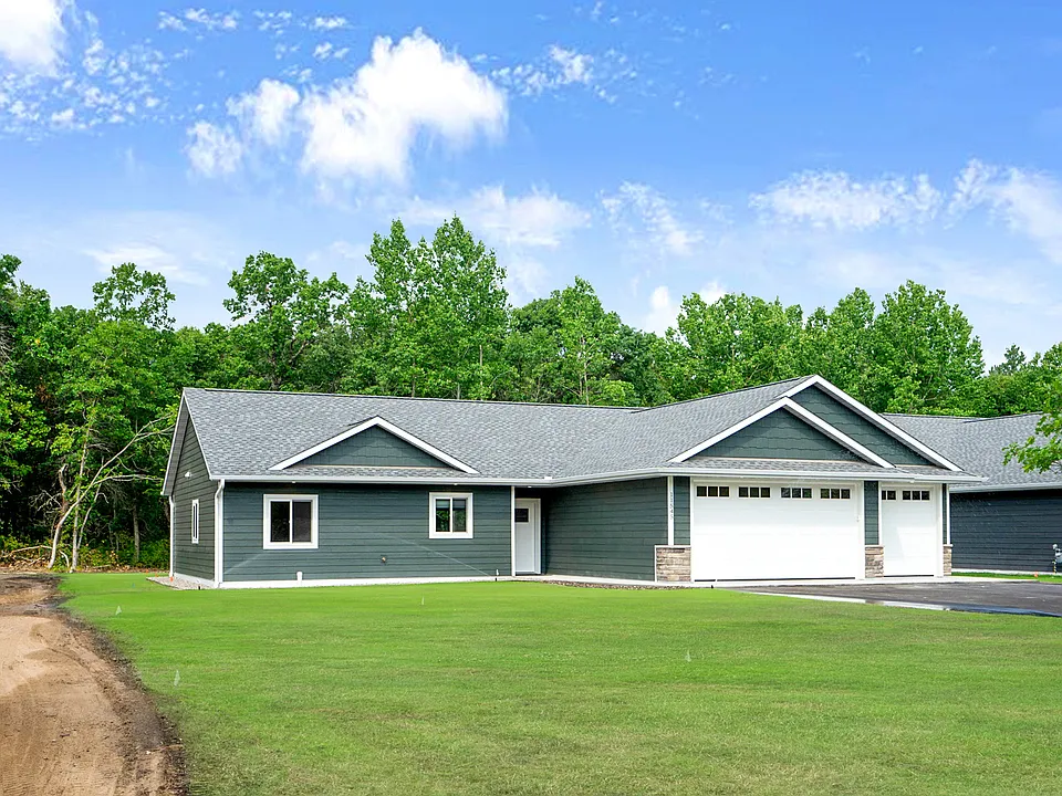 13890 Oakwood Dr