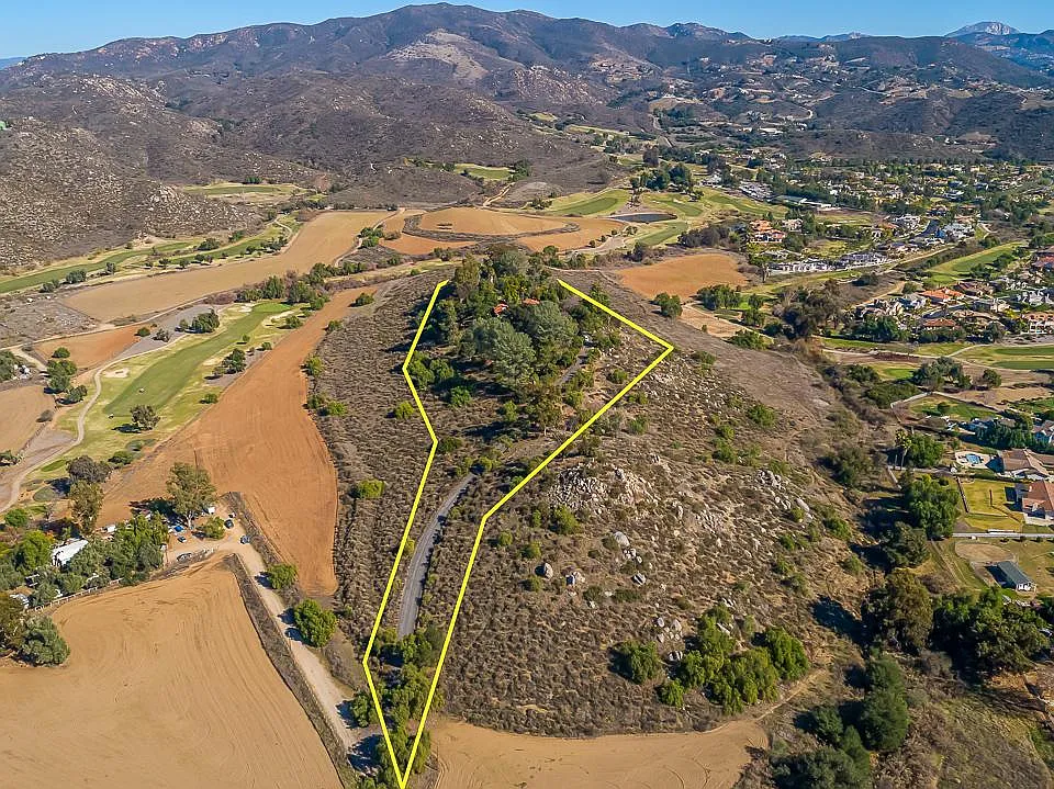 3261 Ivanhoe Ranch Rd