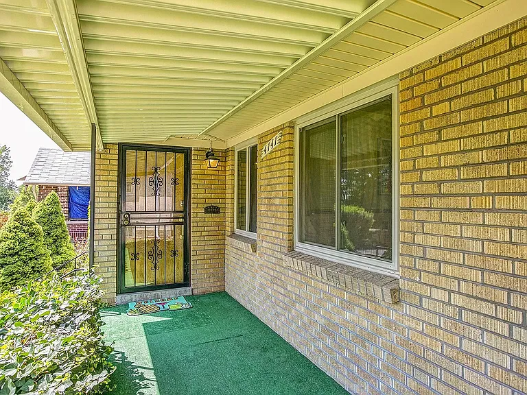 4141 Julian St — Photo 3