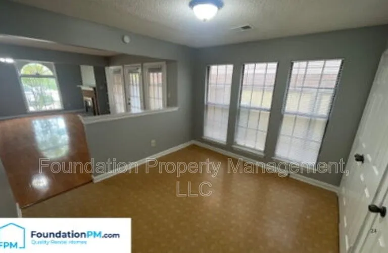 8265 Cedar Chest Dr — Photo 5