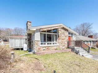37 Kearney Lake Rd, Halifax, NS B3M2S5