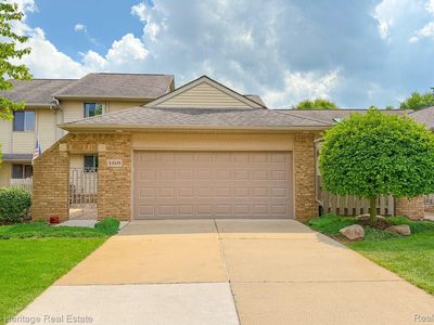 168 Addison Cir, Fowlerville, MI, 48836