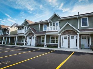 170 W Montauk Hwy APT 11, Lindenhurst, NY 11757