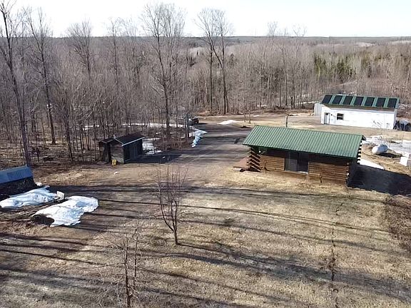 3rd image of 17166 Roddis Line Rd