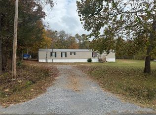 1000 Berry Bennett Rd, Chatsworth, GA 30705