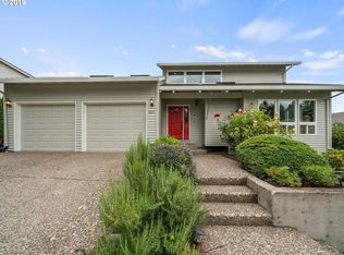 8285 SW 184th Ave, Beaverton, OR 97007