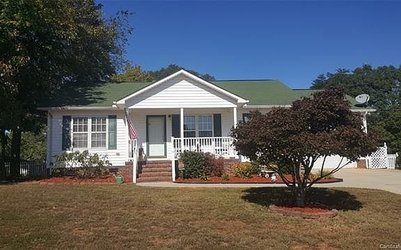 2nd image of 7594 Anchors Aweigh Ln