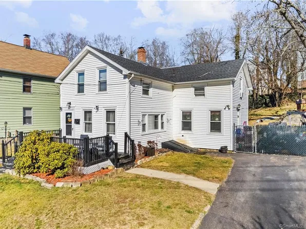 45 Cole Street, New London, CT 06320