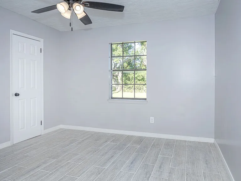 6672 Cortez Cir — Photo 23