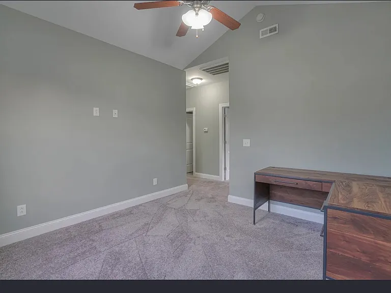 214 Rowlette Cir #214 — Photo 3