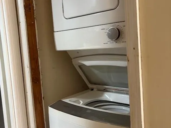 224 48th Street image 10 of 25