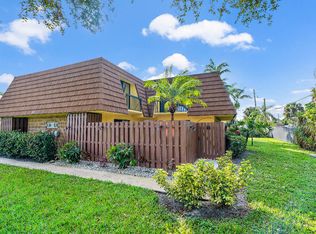 825 Center St APT 57B, Jupiter, FL 33458