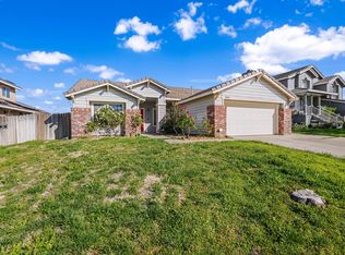36910 Firethorn St, Palmdale, CA 93550