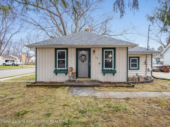 744 Center St, Mason, MI 48854