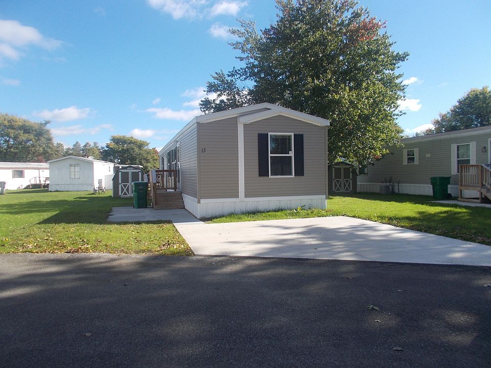 1st image of 2 Sharon Dr #83