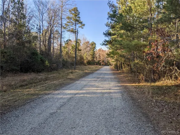 0 Sassafras Ln, Shacklefords, VA 23156