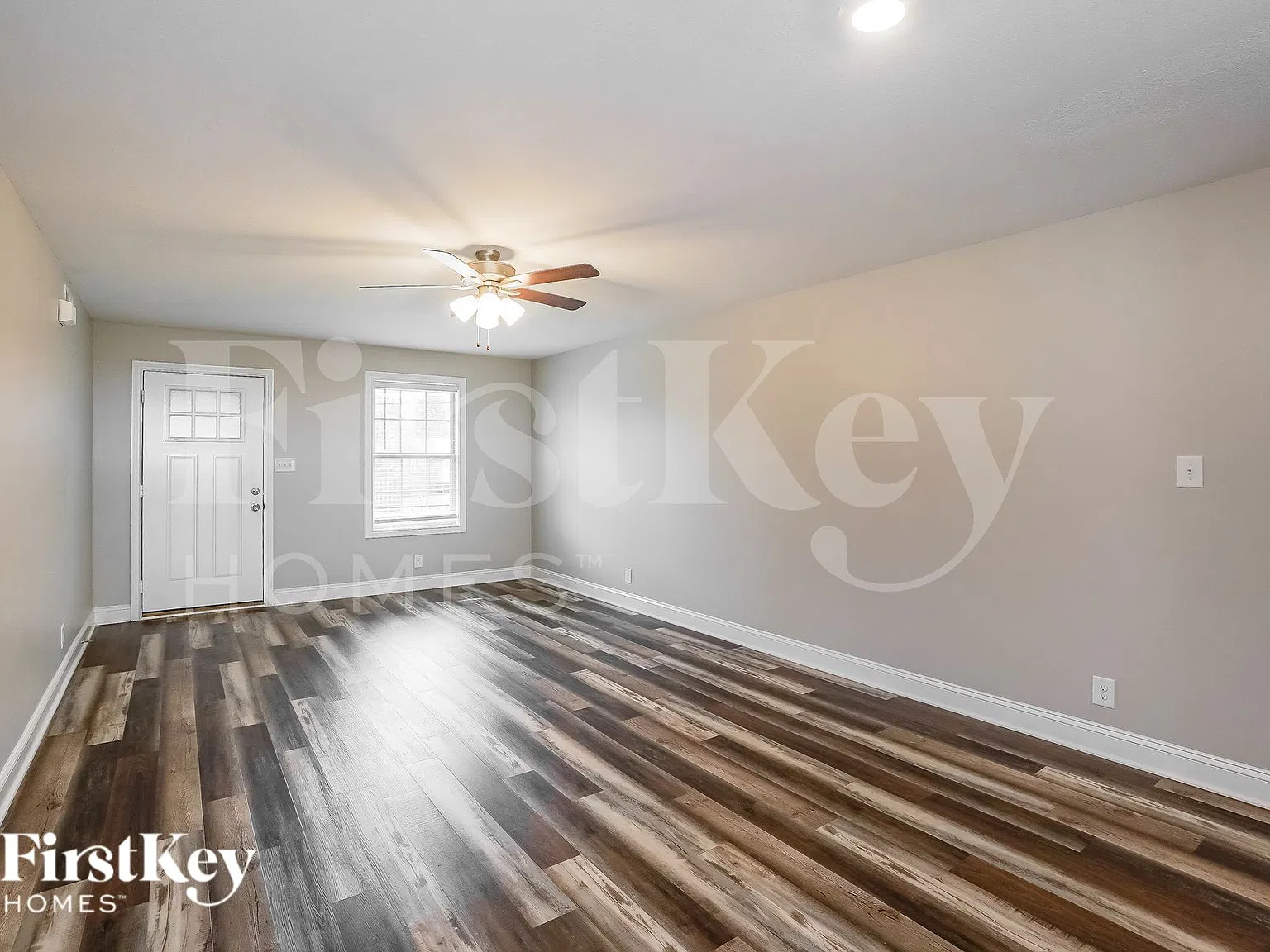 3 bed, 2.5 bath, 1642 sqft, $1,880 — Photo 4