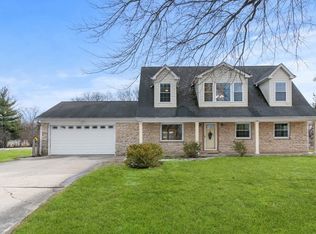 1931 Cranbrook Rd, Libertyville, IL 60048