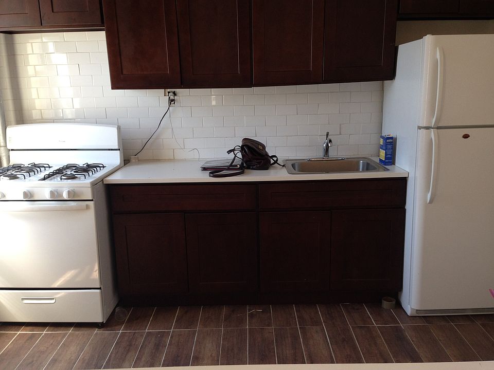 1st image of 470 Montgomery St