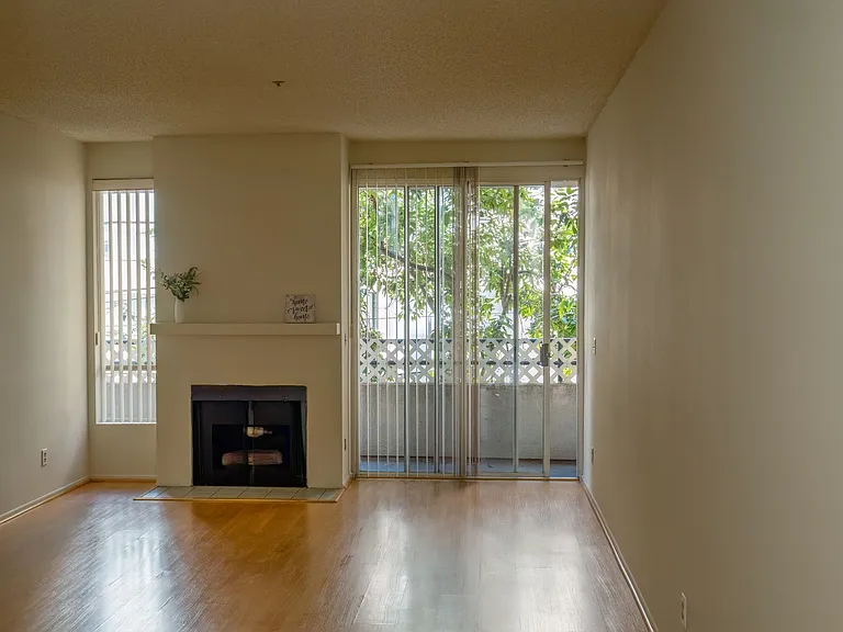 553StAn — Photo 24