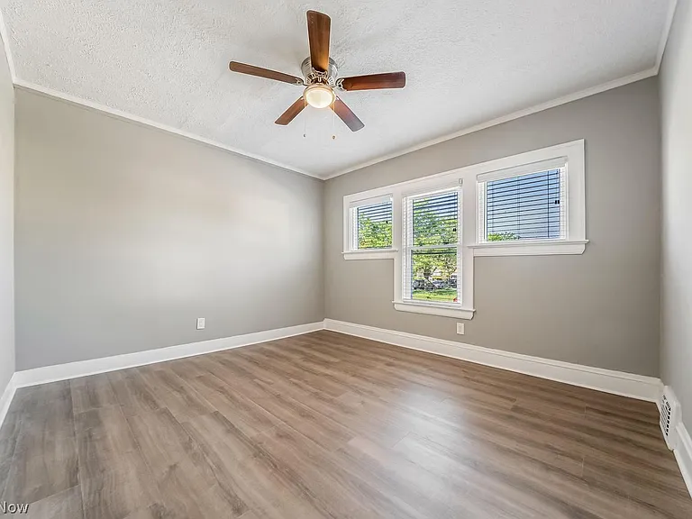 17316 Madison Ave #1 — Photo 10
