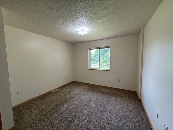 5th image of 1120 Weather Ridge Rd #1