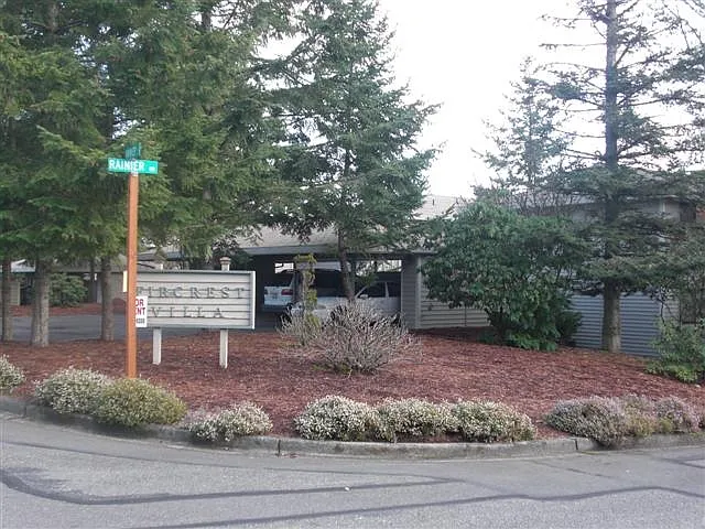 1461 Rainier Ct #2 — Photo 8
