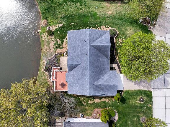 2nd image of 3193 Moss Pointe Dr